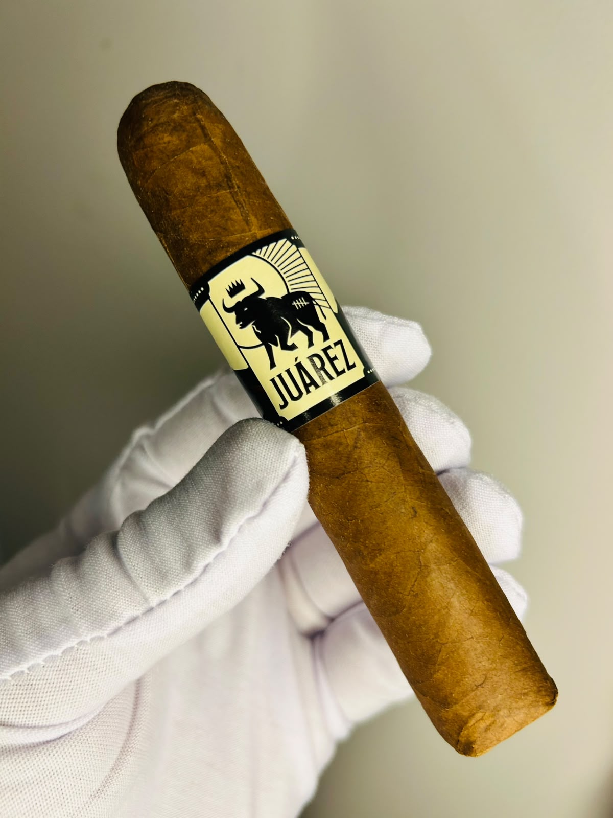 Charuto Juarez Chihuahua (5 1/2 x 48)