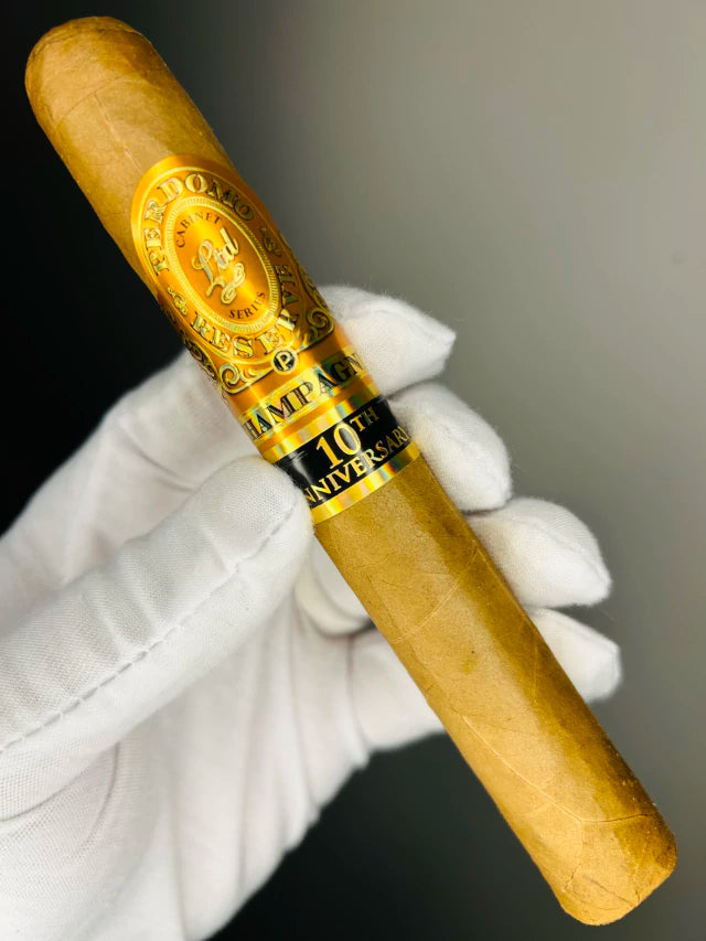 Charuto Perdomo Reserve 10th Anniversary Champagne Epicure