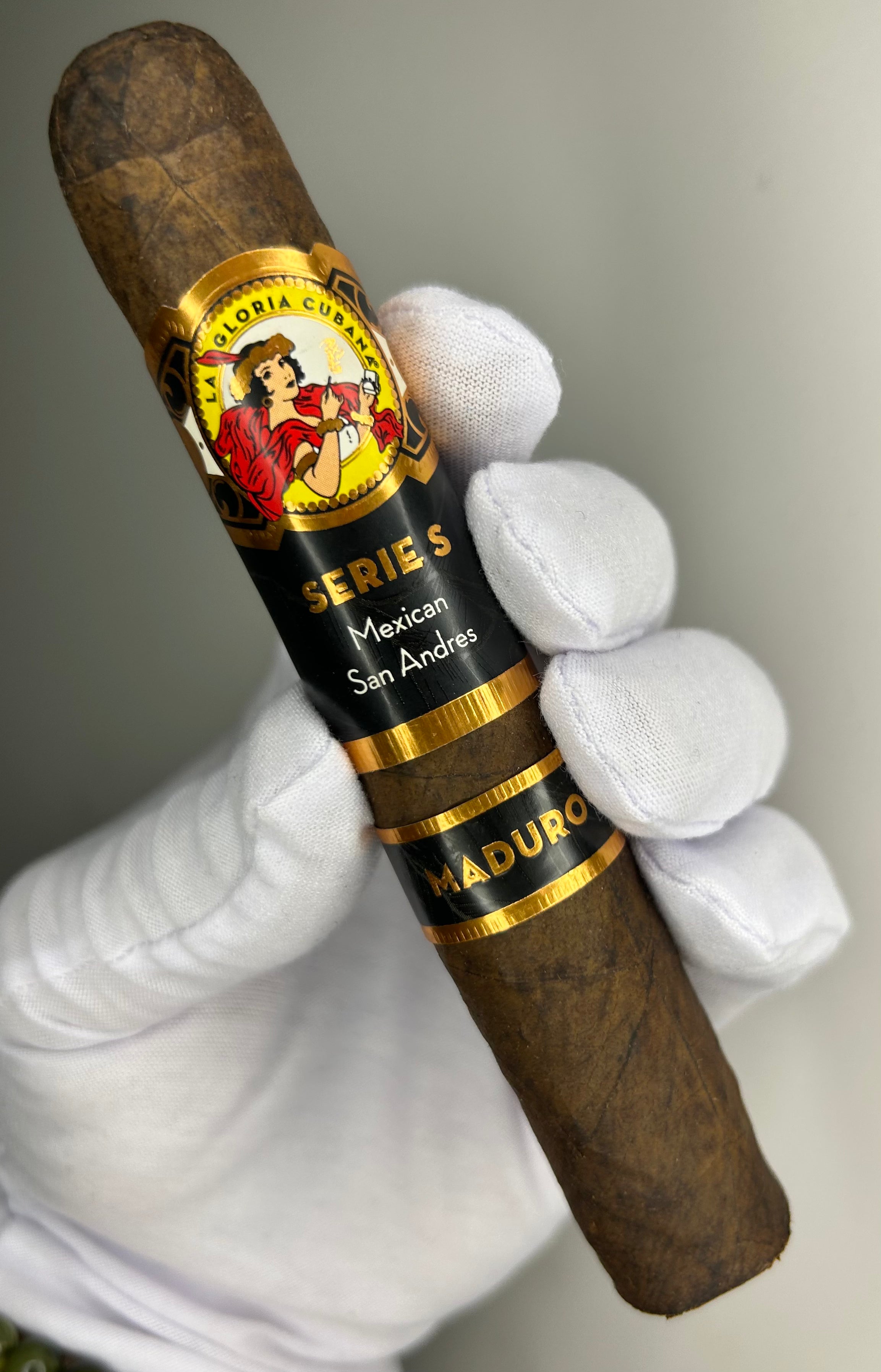 Charuto La Gloria Cubana Serie S Maduro Robusto Gordo